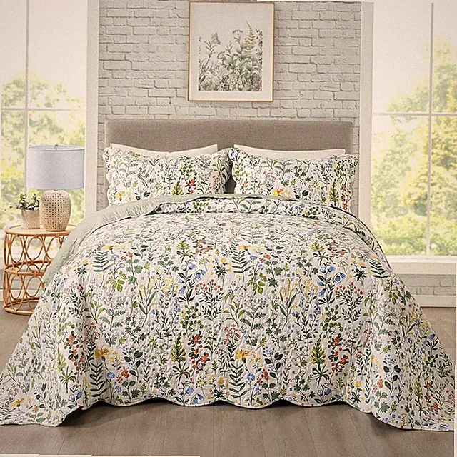 3-Piece Quilted Bedspread Set Garden Style Bedding Set with Shams, All Seasons
